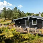 Noralee - 3-5km From The Sea By Interhome